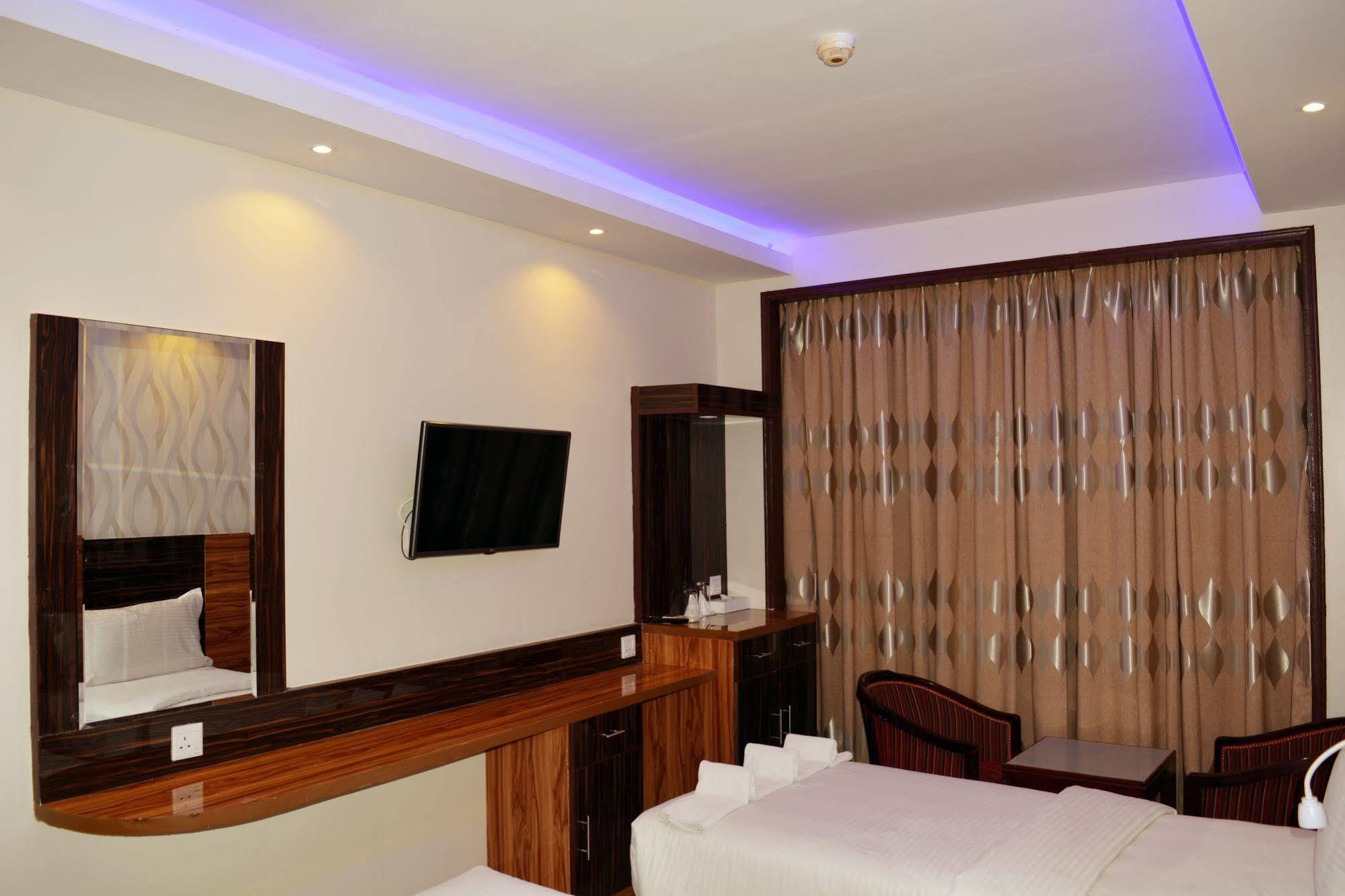 דובאי Zagy Hotel מראה חיצוני תמונה
